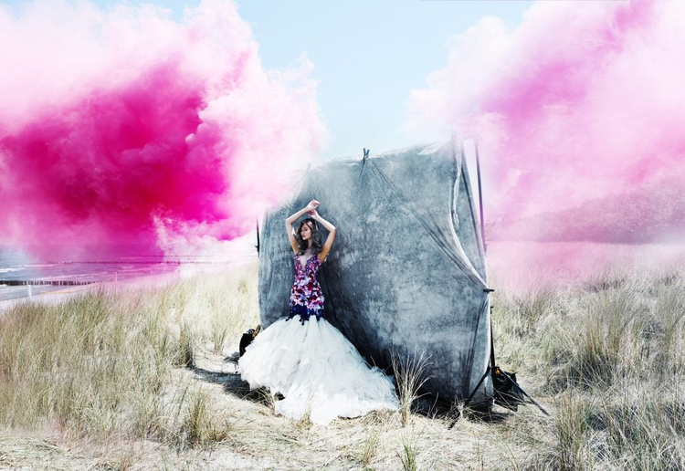 fashion dress with pink clouds © Felix Rachor - Fotolia.com