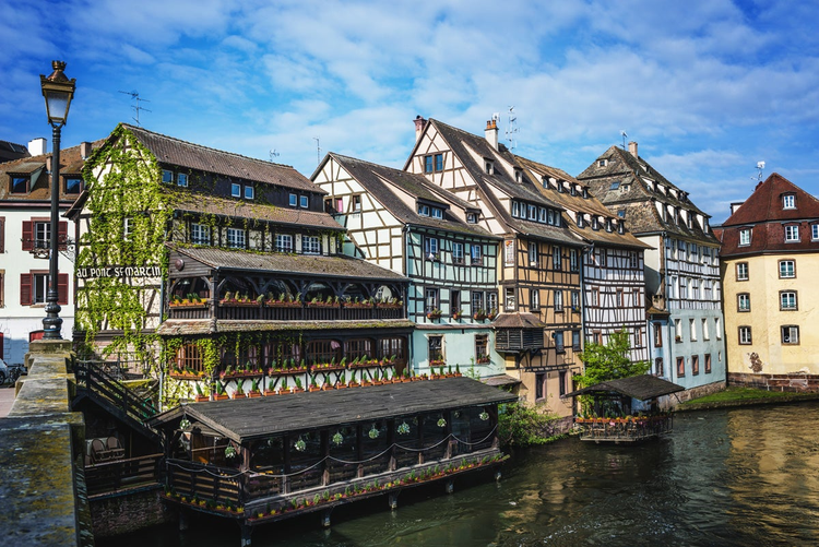Petite France district, Strasbourg, Alsace, France © XtravaganT #145266394