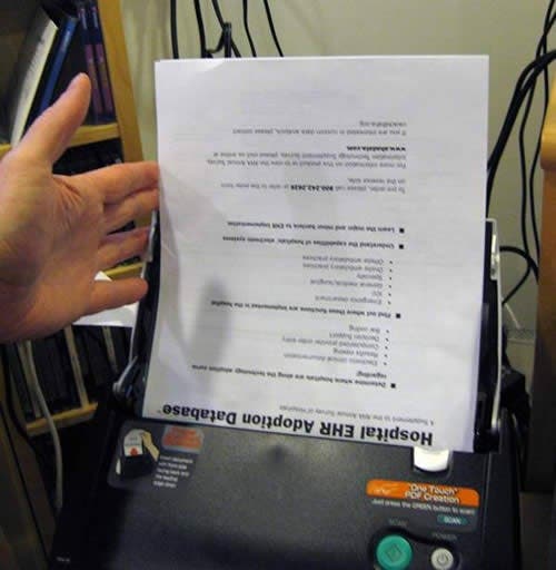 Guiding the paper through the scanner