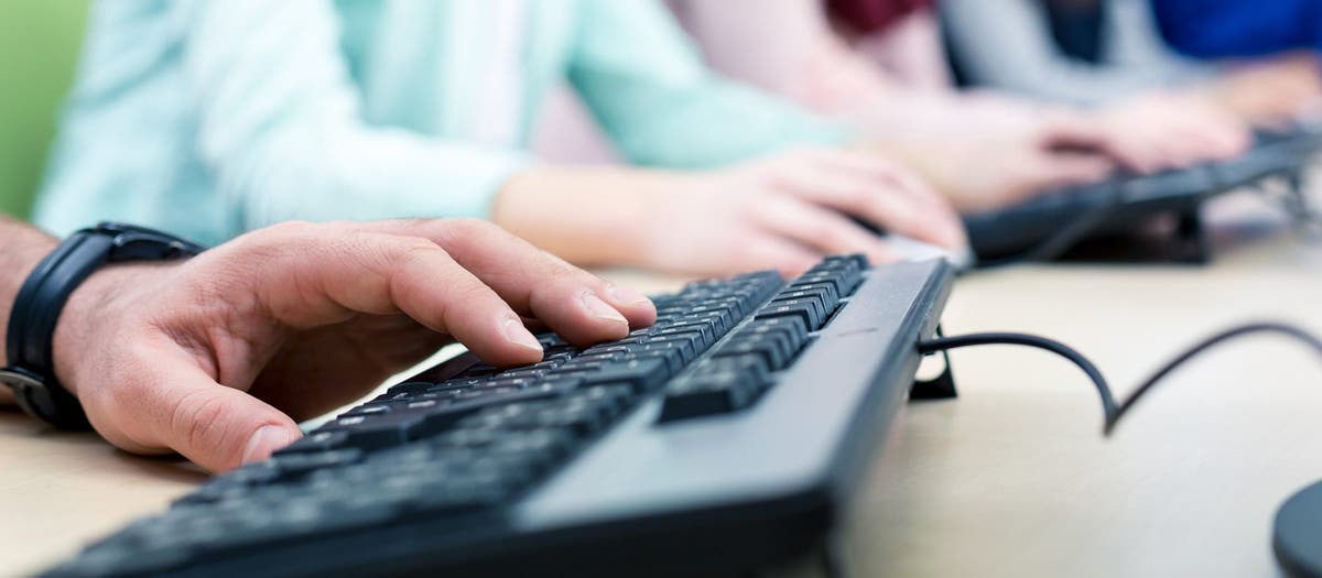 Students Learn to be Visual Communicators
