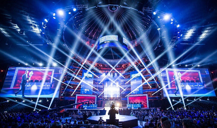 Marketers Plugging Into Massive Momentum For E-Sports