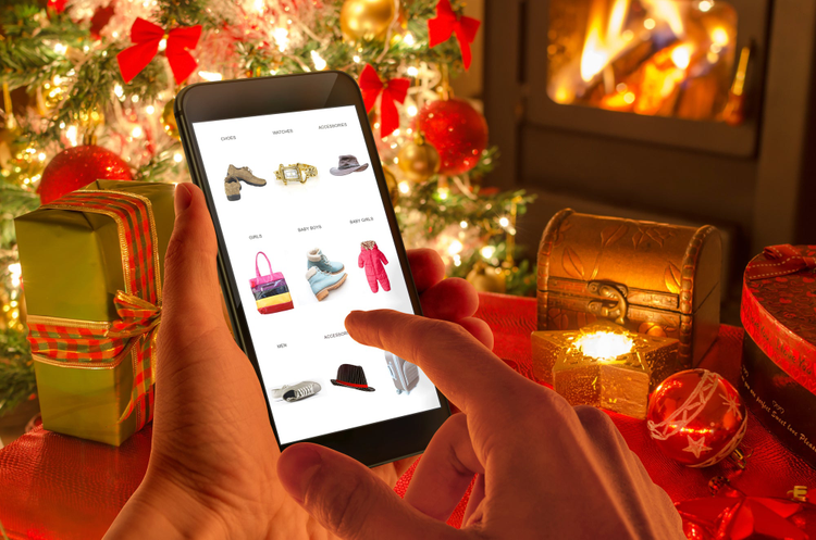Adobe: 2019 Online Holiday Shopping Growth Driven Primarily By Smartphones
