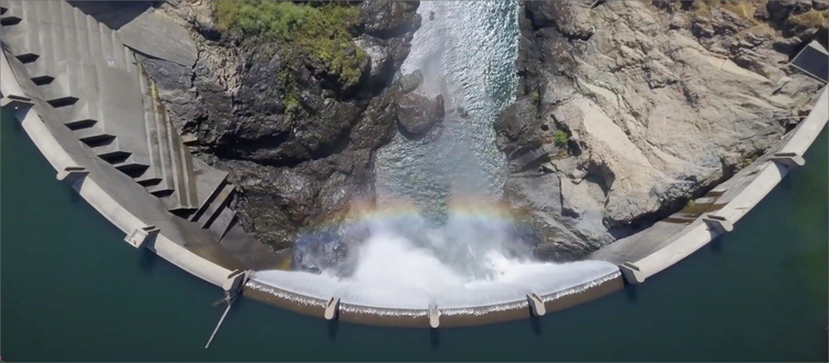 Image of a dam.