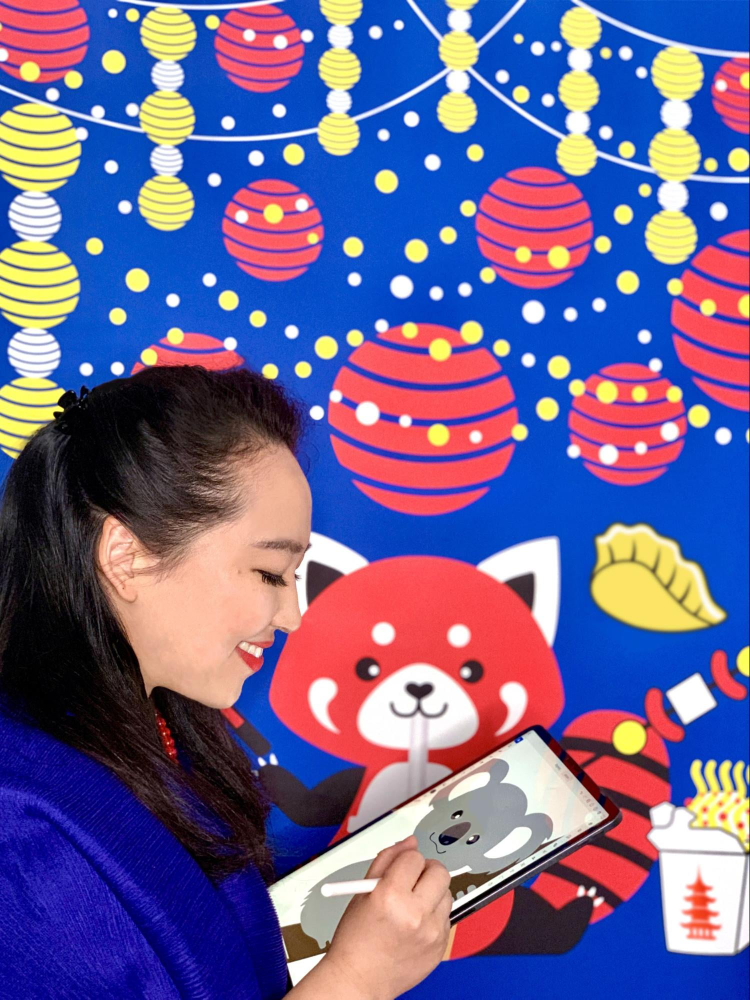 Yiying Lu creating the Koala on an ipad. 