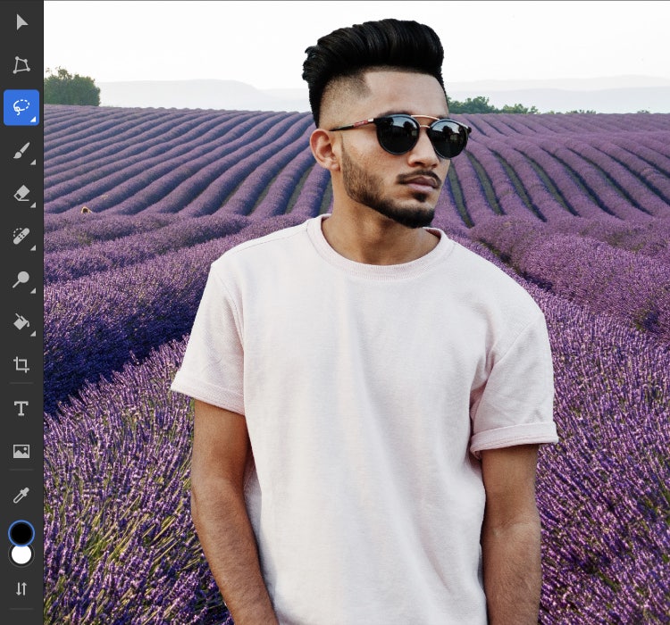 Image using the Remove background tool on Photoshop for iPad.