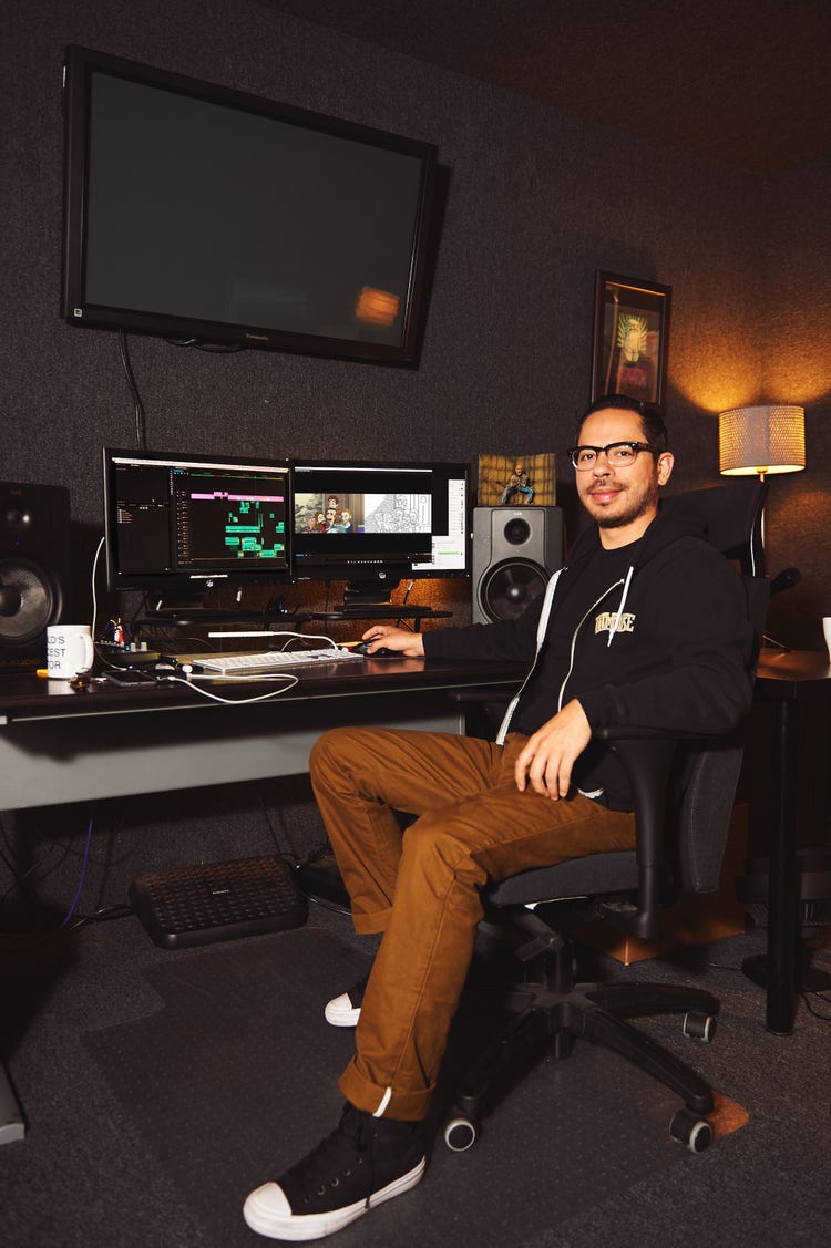 Felipe Salazar's workspace.