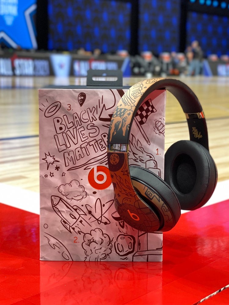Image of Beats headphones designed by Elijah Rutland.