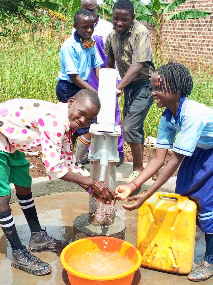 David Eccles School of Business has teamed with nonprofit WHOlives and Adobe to raise awareness for the need for clean water worldwide.