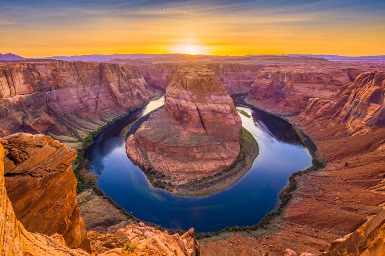 Photograph of Colorado River at Horshoe Bend.