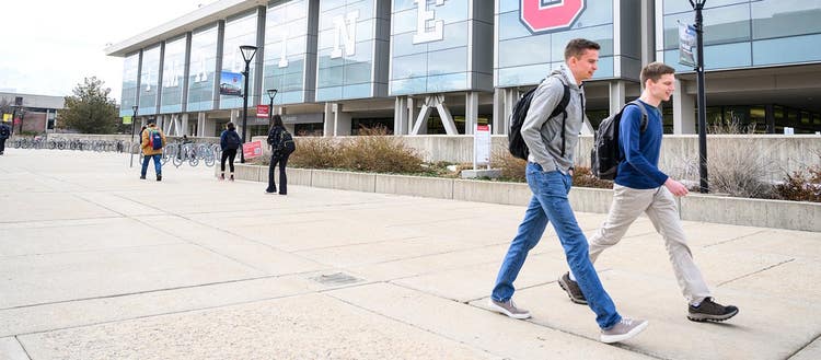 Two students on the campus of University of Utah.