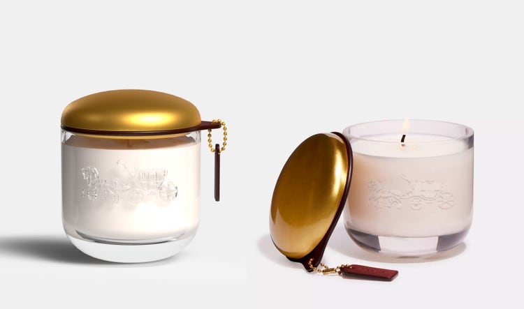 Images of two candles created using Substance 3D.