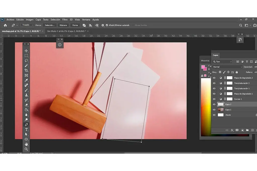 mesa de trabajo en Adobe Photoshop para la creacion de mockups herramienta pluma
