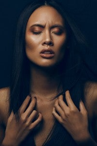 Lucie Brémeault - Asian beauty