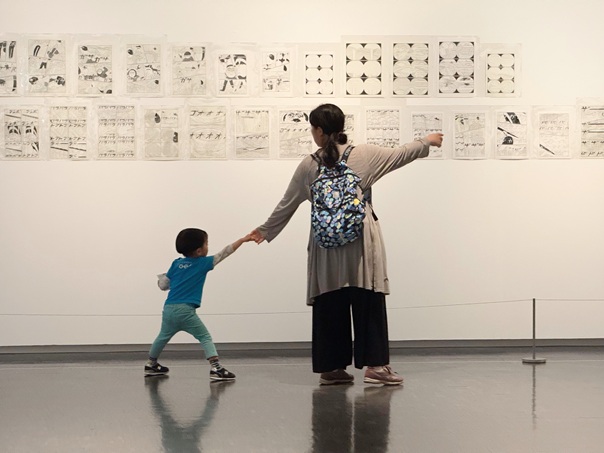 赤ちゃんも子どもも一緒にアートを楽しもう！ アドビ × 国立美術館が