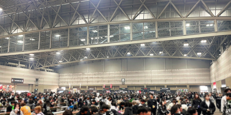 BLARE FEST. 2026の会場となったポートメッセなごや。雪が舞う中でも、多くの来場者の熱気に包まれた